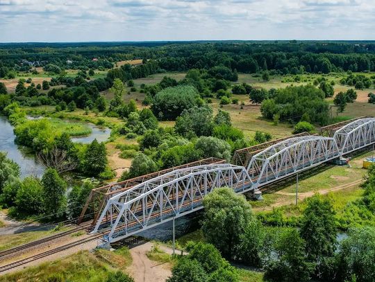 Od czerwca pociągi pojadą odnowionym mostem w Tomaszowie Mazowieckim