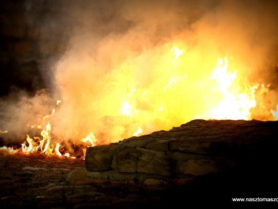 Ogień na zamku w Inowłodzu