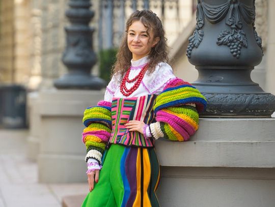 Opoczyński folklor na wybiegu. Projektantka z regionu w finale ogólnopolskiego konkursu