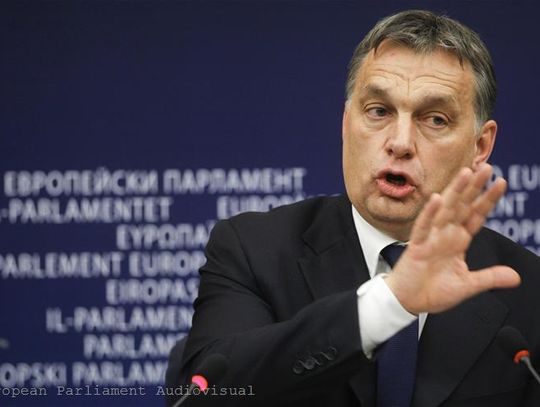 Orban zapowiada obronę obywateli w starciu z wielkimi koncernami.