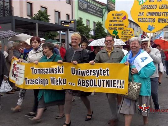 Parada uliczna na Dniach Tomaszowa 2018