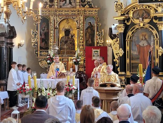 Parafialny Jubileusz Kościoła w Krzemienicy – 425 lat historii i wiary