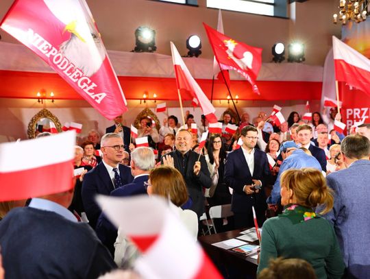 Piotrków. „To już nie kryzys, to zapaść”. Czarnek o demografii, mieszkaniach i przyszłości młodych