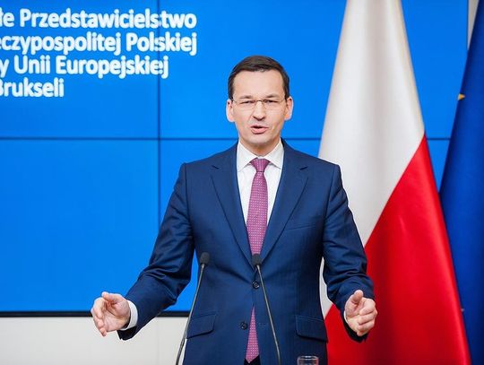 PiS może zacierać ręce z radości. Wyniki najnowszego sondażu