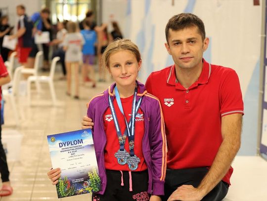Pływackie sukcesy młodych pływaków z  klubu Champion Tomaszów Maz.   