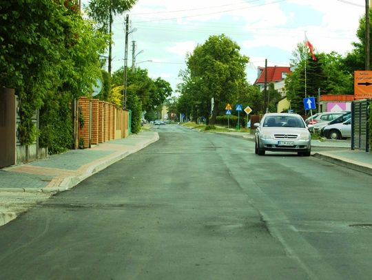 Pojawił się asfalt... nareszcie