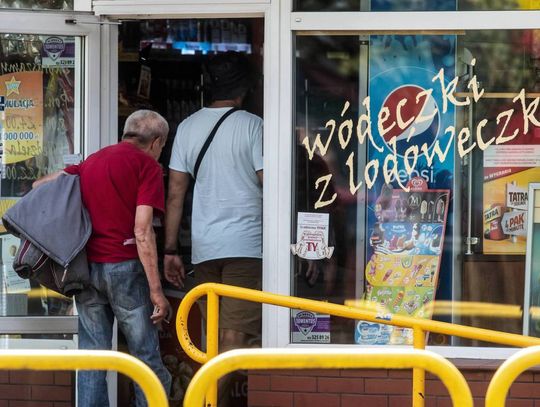 Polacy przeciwko ograniczeniom w sprzedaży alkoholu