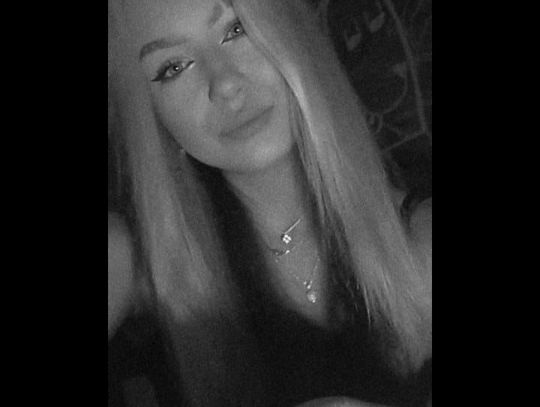 Policjanci prowadzą poszukiwania opiekuńcze za małoletnią Sandrą Miśkiewicz.