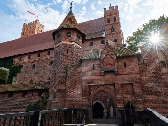Ponad 390 tys. osób z 84 krajów odwiedziło w ub. roku zamek krzyżacki w Malborku