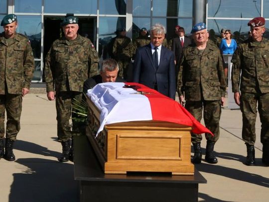 Powrót żołnierza zabitego w Afganistanie do kraju