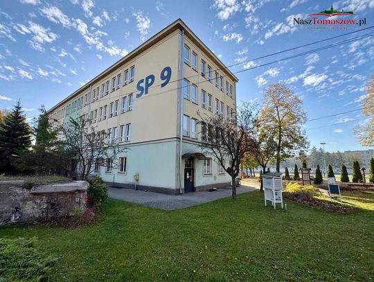 Prawie pół miliona dla tomaszowskiej „Dziewiątki”. Powstanie sala sensoryczna i nowe formy terapii