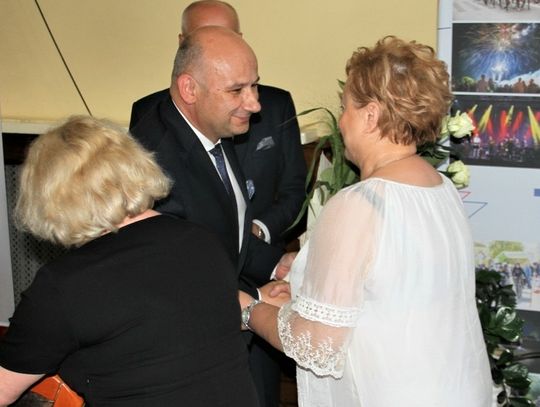 Prezydent Witko z absolutorium i wotum zaufania