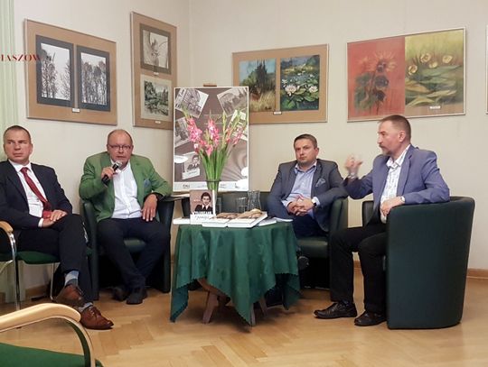 Promocja książki Romy Bonieckiej "Wyłuskane z pamięci"