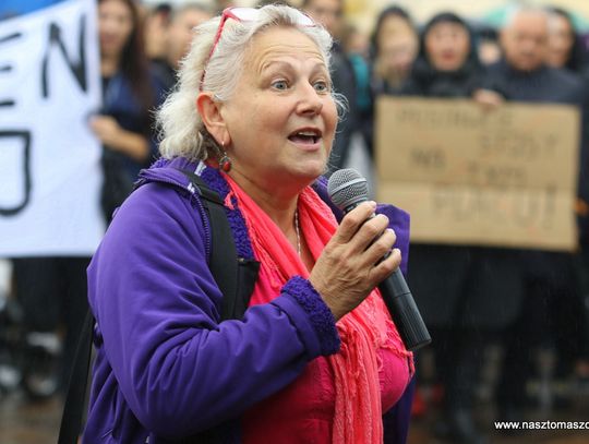 Protestowały na czarno