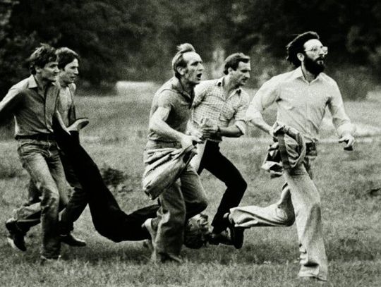 Przed rocznicą: 41 proc. badanych uważa Wprowadzenie STANU Wojennego za słuszne