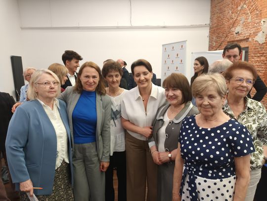 Przedstawiciele Tomaszowskiej Rady Seniorów na Forum Rad Seniorów województwa łódzkiego