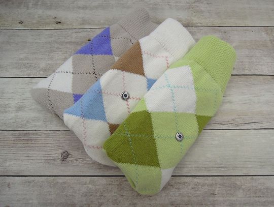 Przydatne gadżety z logo jako nowoczesna forma promocji firm