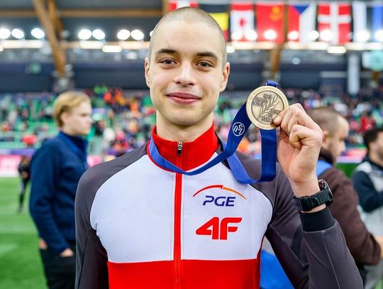 PŚ w łyżwiarstwie szybkim - rekord Polski Semirunnija na 10 000 m PŚ w łyżwiarstwie szybkim - rekord Polski Semirunnija na 10 000 m