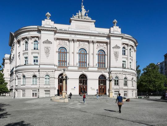 Psychoterapia ze sztuczną inteligencją - czat z Terabotem