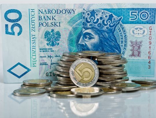 Raport: 1,5 mln Polaków ma 31,6 mld zł niezapłaconych zobowiązań
