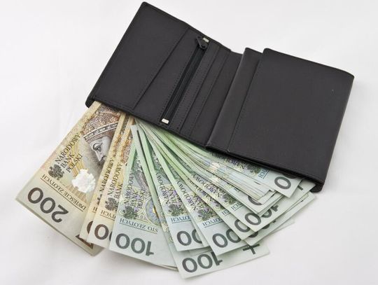 Raport: co drugi Polak dobrze ocenia swoją sytuację finansową