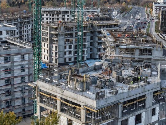 Raport: pod koniec roku możliwy kilkuprocentowy wzrost cen mieszkań
