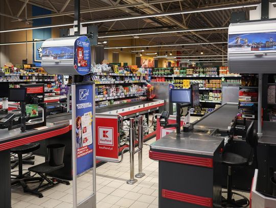 Raport: w maju najbardziej zdrożały owoce - o 13,2 proc. rok do roku