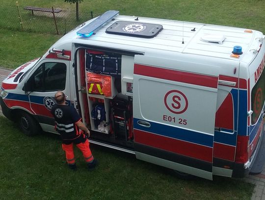 Ratownicy medyczni w karetkach zamiast lekarzy