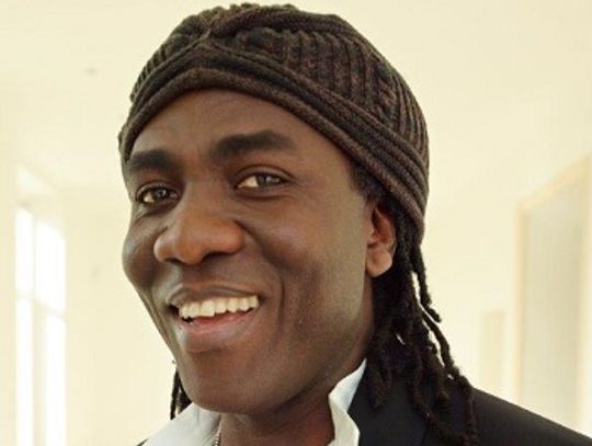 Richard Bona zagra w Wytwórni