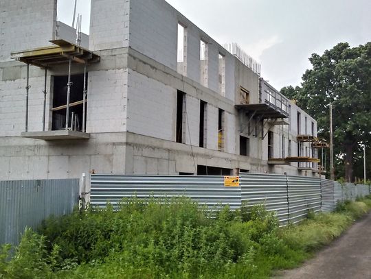 Rosną domy na ulicy Borek