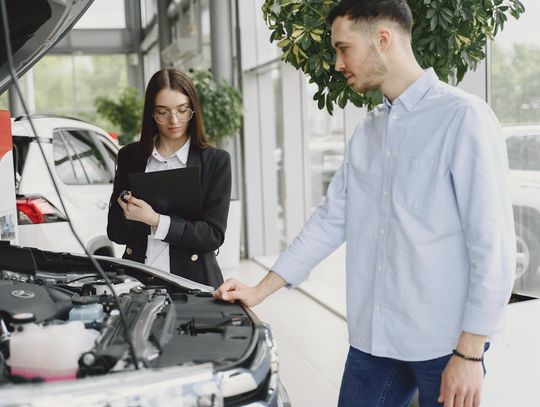 Rynek motoryzacyjny od kuchni – jak mądrze wybrać auto dla siebie?