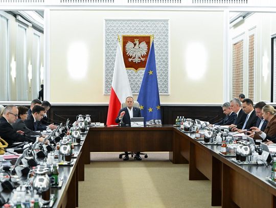 Rząd przyjął projekt ws. podniesienia świadczenia z funduszu alimentacyjnego z 500 do 1000 zł