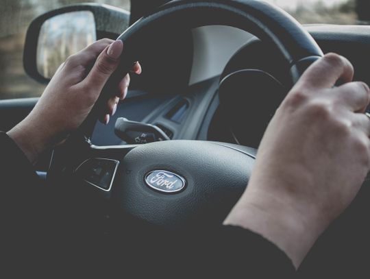 Sejm uchwalił nowelizację zaostrzającą kary dla sprawców wykroczeń drogowych