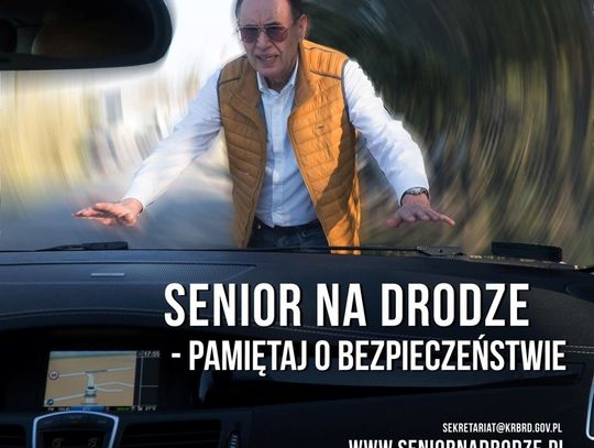 Senior bezpieczny na drodze