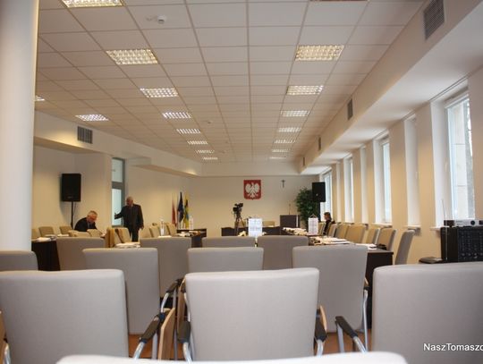 Sesja Rady Powiatu w nowej siedzibie