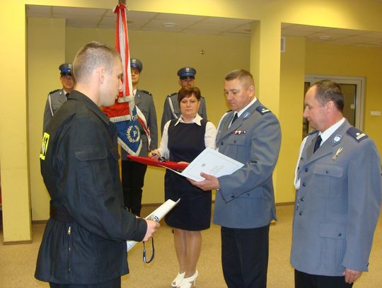 Ślubowanie nowych policjantów