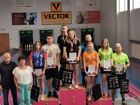 Srebrny medal Mistrzostw Polski Seniorów dla tandemu juniorskiego KS Pilica