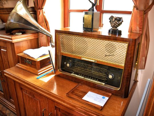 Stacje radiowe, które można odbierać w Tomaszowie