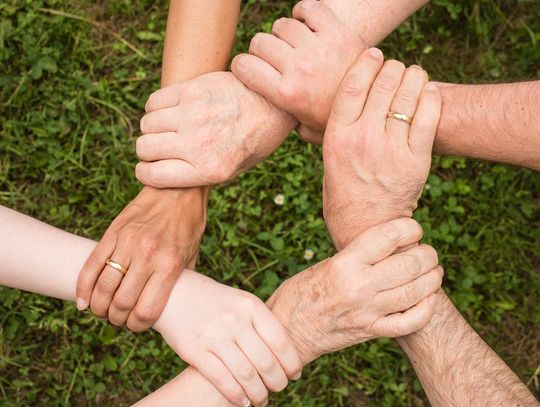 Światowy Dzień Pomocy Humanitarnej: dekada kryzysów, lekcje dla Polski i świata
