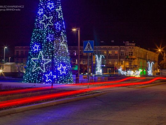 Święta tuż... tuż... Czy w Tomaszowie zgasną świąteczne ozdoby?