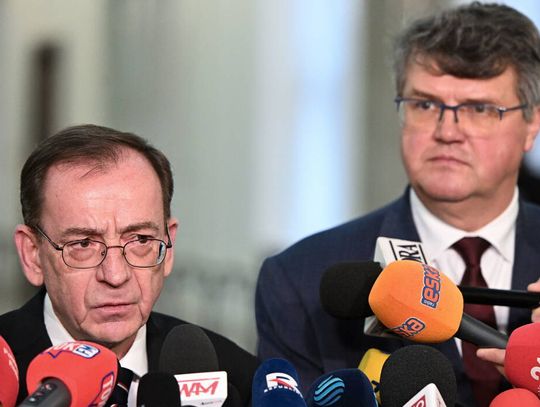 Szef MSWiA o sprawie Kamińskiego i Wąsika: Policja czeka na stosowne polecenie sądu
