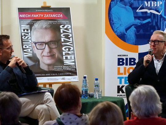 Tłum czytelników na spotkaniu z Mariuszem Szczygłem