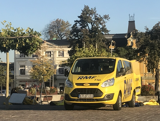 Tomaszów na radiowej antenie