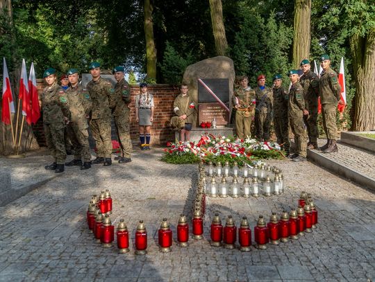 Tomaszowianie uczcili rocznicę Powstania Warszawskiego