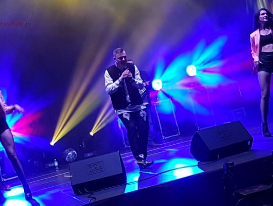 Tomaszowskie gwiazdy na żywo w Arenie Lodowej