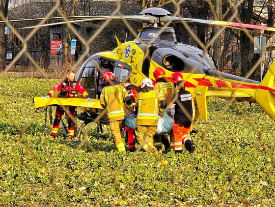 Tragiczny pożar hali w Olszowej. Nie żyje 48-letni mężczyzna