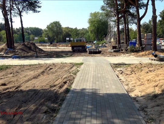 Trwają prace budowlane na miejskiej przystani 