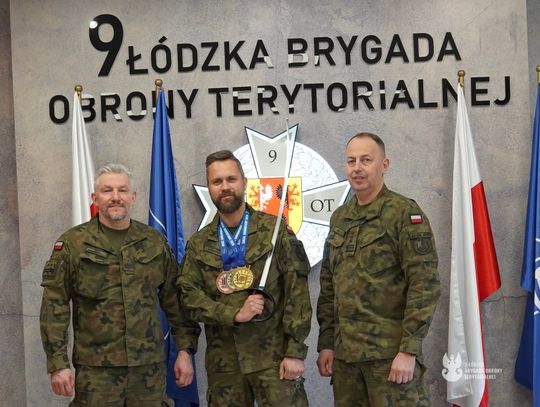 Trzy medale na największym turnieju świata szermierki historycznej żołnierza 9ŁBOT