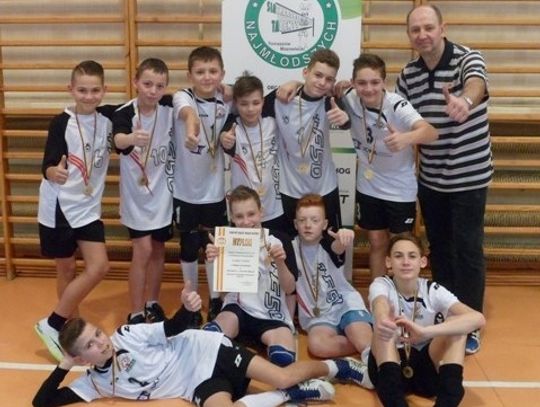 Trzynastka najlepsza w półfinale mistrzostw województwa.