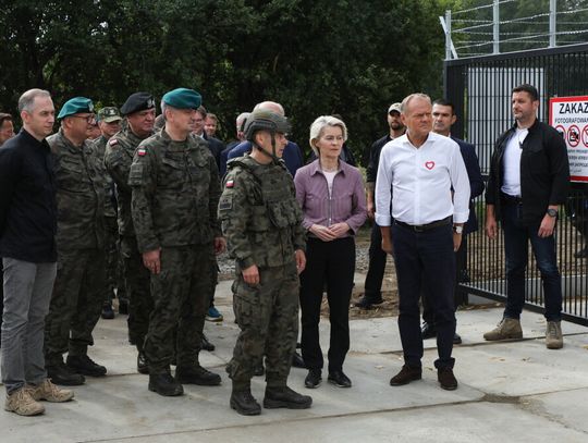 Tusk na granicy z Białorusią: wybrałem to miejsce, by pokazać na czym polega współczesna solidarność Tusk na granicy z Białorusią: wybrałem to miejsce, by pokazać na czym polega współczesna solidarność